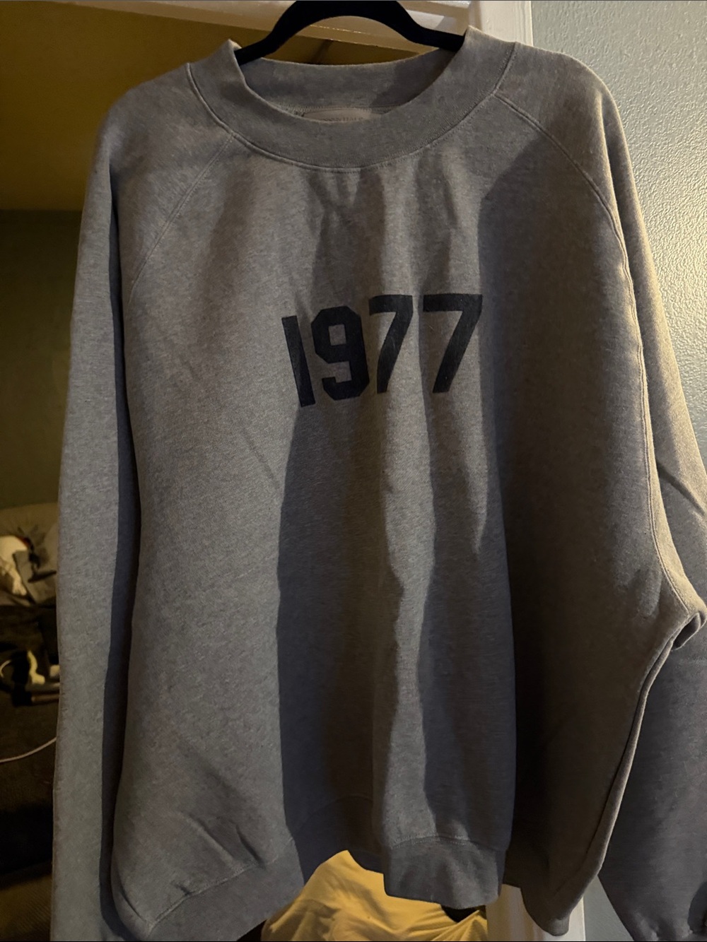 Essentials Gray Sweatshirt with '1977' Graphic